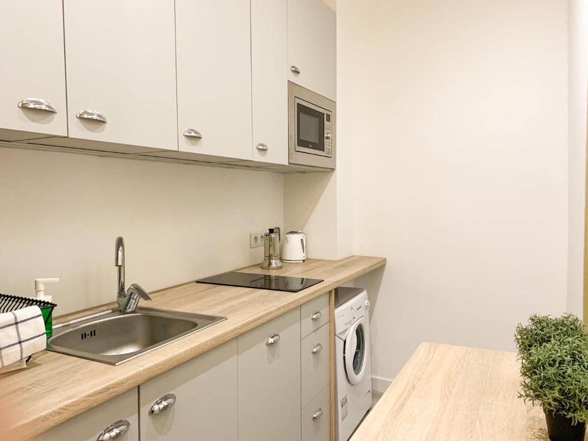 Simply Modern Apartment ทอรูน ภายนอก รูปภาพ